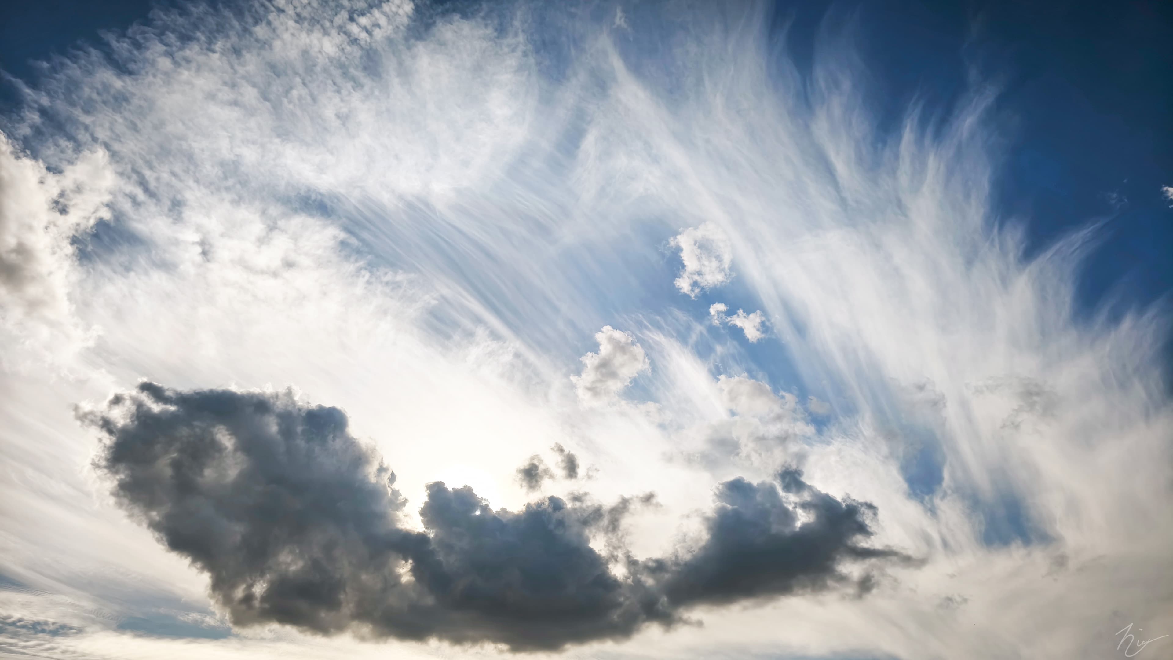 Licht gegen Schatten (Finde das Gesicht im Schatten)